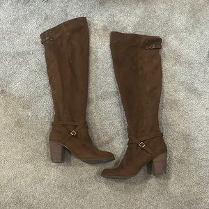 Over the knee boots